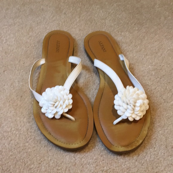 Alfani White Flower Sandals - Picture 2 of 5